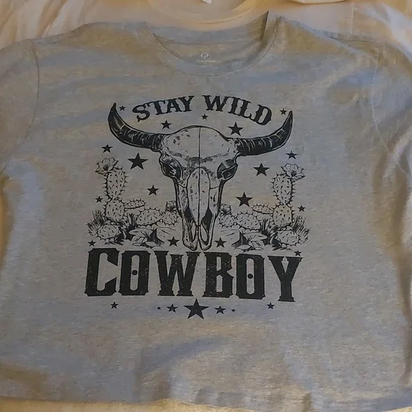 5 TEE BUNDLE - Picture 4 of 16